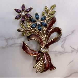 Flower brooch